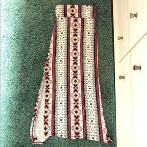 Maxi Skirt Super Cute!!! Size S